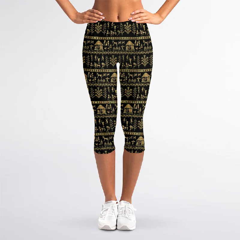 Black And Gold Warli Pattern Print Women's Capri Leggings Comfortable Bootcut Workout Leggings