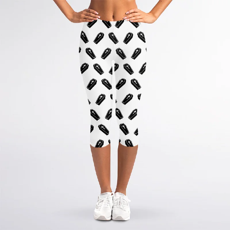 Black And White Coffin Pattern Print Women's Capri Leggings Stylish Lightweight Leggings