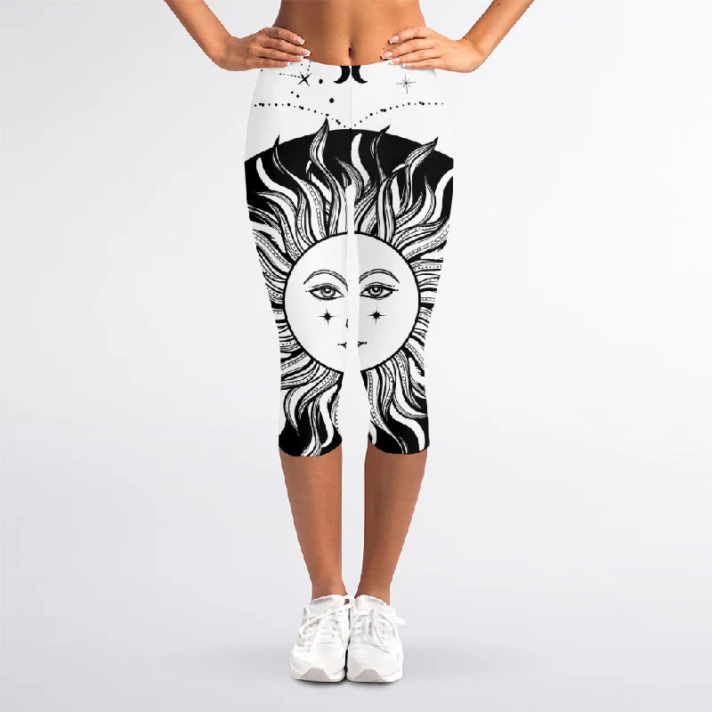 Black And White Celestial Sun Print Women's Capri Leggings Trendy Sports Performance Leggings