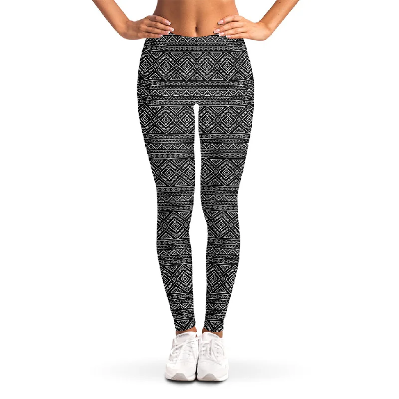 Black And White Navajo Tribal Print Women's Leggings Trendy Foil Finish Leggings