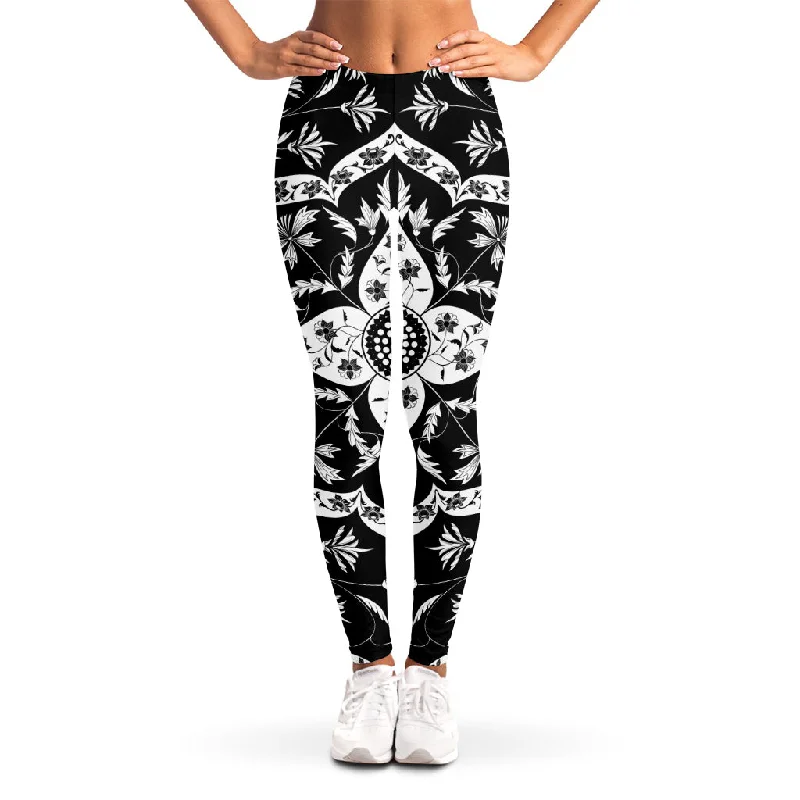 Black And White Lotus Mandala Print Women's Leggings Fashionable Sports Compression Leggings