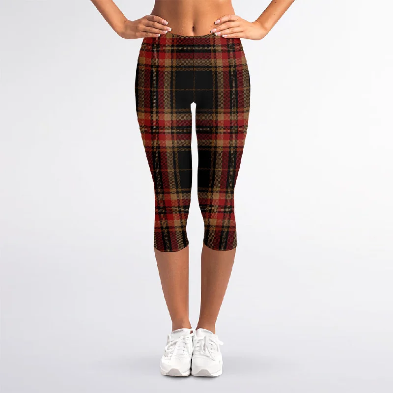 Black And Red Stewart Tartan Print Women's Capri Leggings Fashionable Fitted Workout Leggings