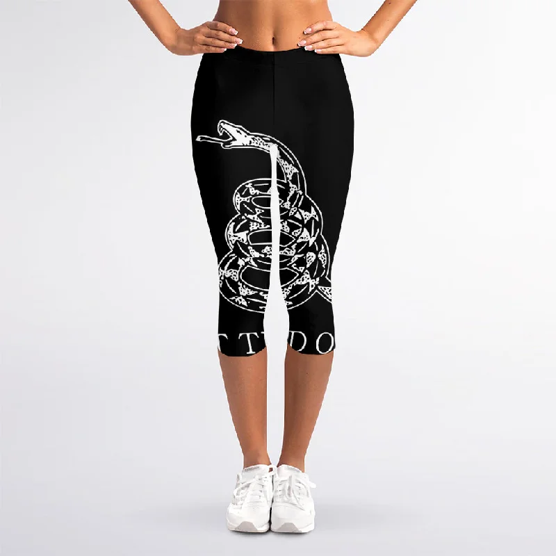 Black And White Gadsden Flag Print Women's Capri Leggings Trendy Digital Print Leggings