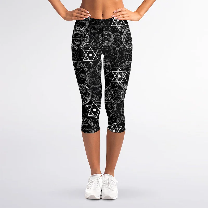 Black And White Mystic Witch Print Women's Capri Leggings Trendy Leather-Look Workout Leggings