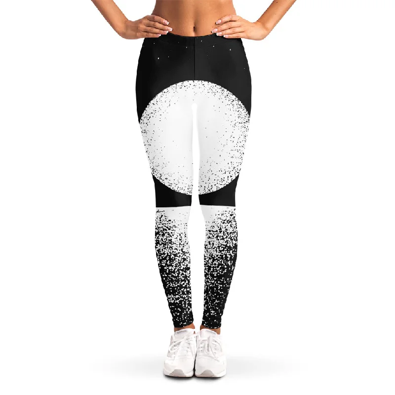Black And White Moonlight Print Women's Leggings Fashionable Floral Active Leggings