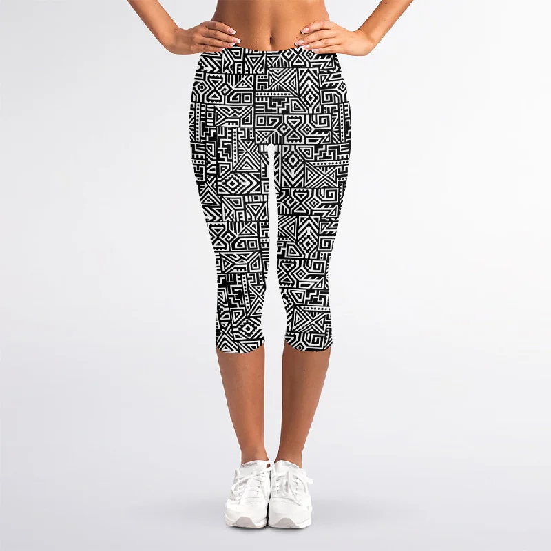 Black And White Geometric African Print Women's Capri Leggings Fashionable Plus-Size Activewear