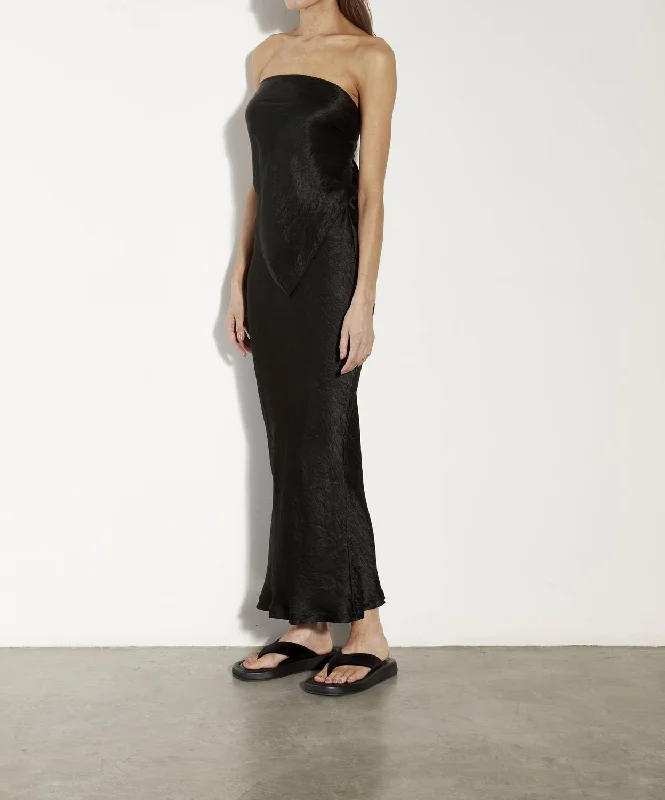 Textured Satin Skirt In Black button skirt front