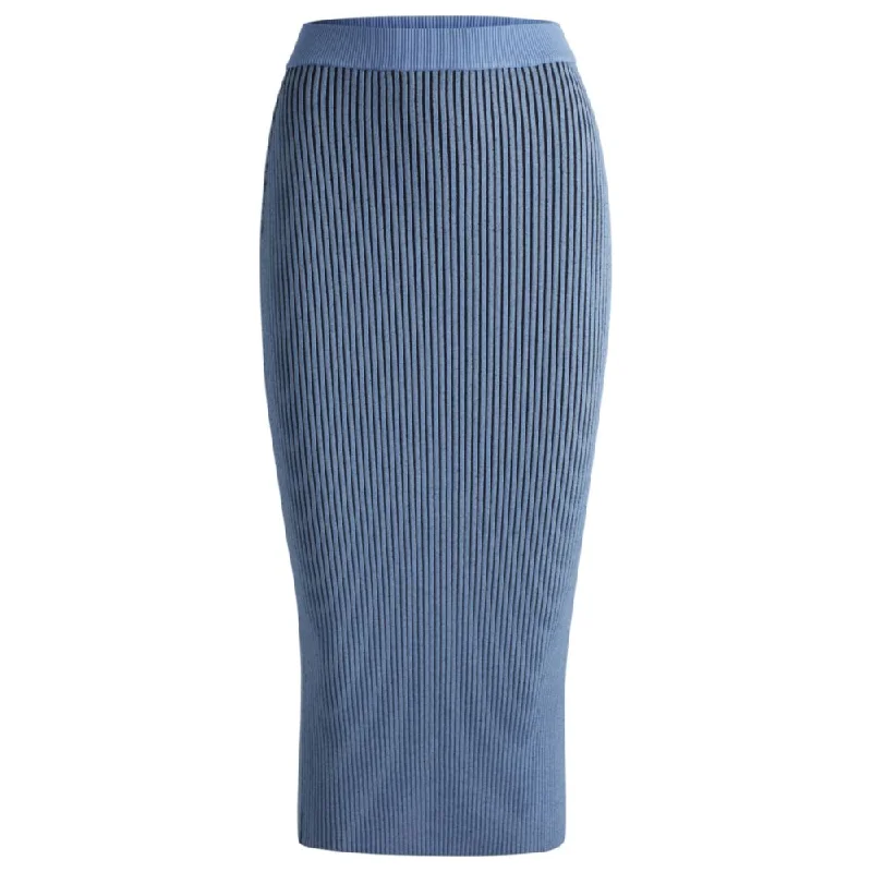Knitted tube skirt with two-tone rib relaxed fit skirt