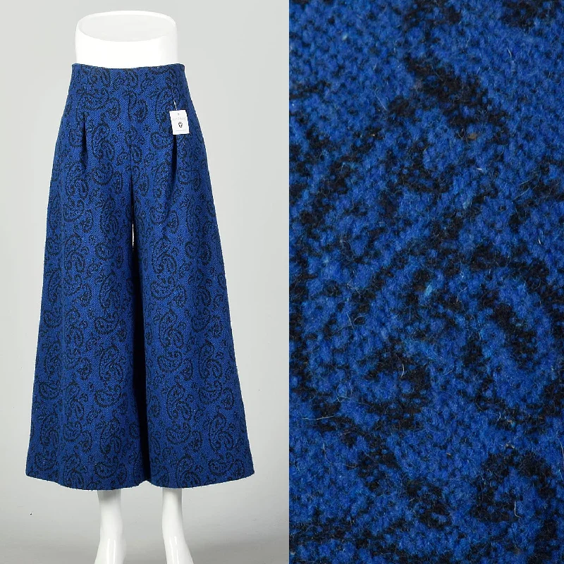 Small 1970s Blue Gaucho Pants Black Paisley Pleated Cropped Wide Leg Classic Flared Pants