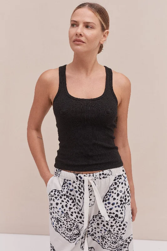 Tank Top Black v-neck tank top