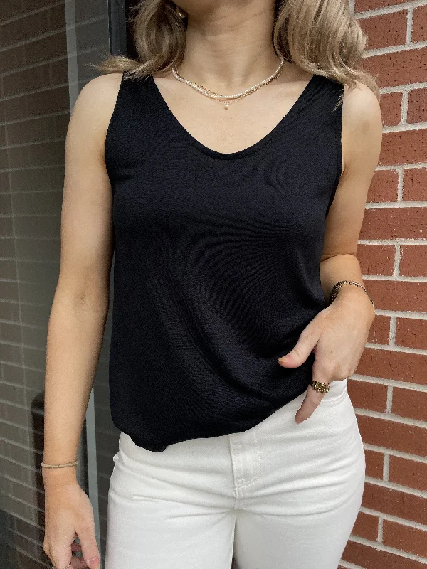 SELA TANK (BLACK) lime green tank