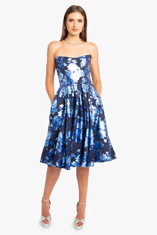 CLARA PARTY DRESS Tunics Cozy comfortable