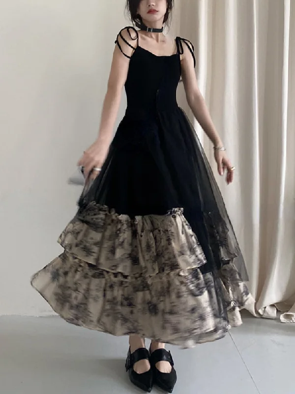 French Vintage Black Strap Dress Gothic Casual Summer Sleeveless Sexy Retro Midi Dress Slim Korean Style Party Dress Woman Tunics Distressed trendy
