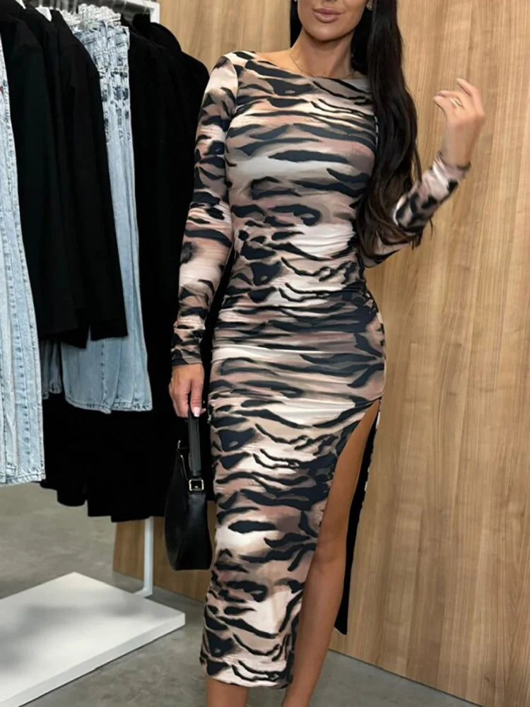 02 Khaki